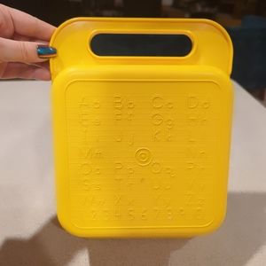 1987 Tupperware stencil box